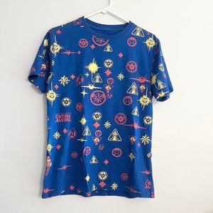 Captain Marvel Blue Superhero Graphic T Shirt Men's Medium